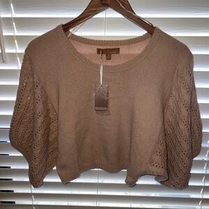 NWT KAISELY TAUPE KNIT CROPPED SWEATER WITH CROCHET PUFF SLEEVES//SIZE SMALL